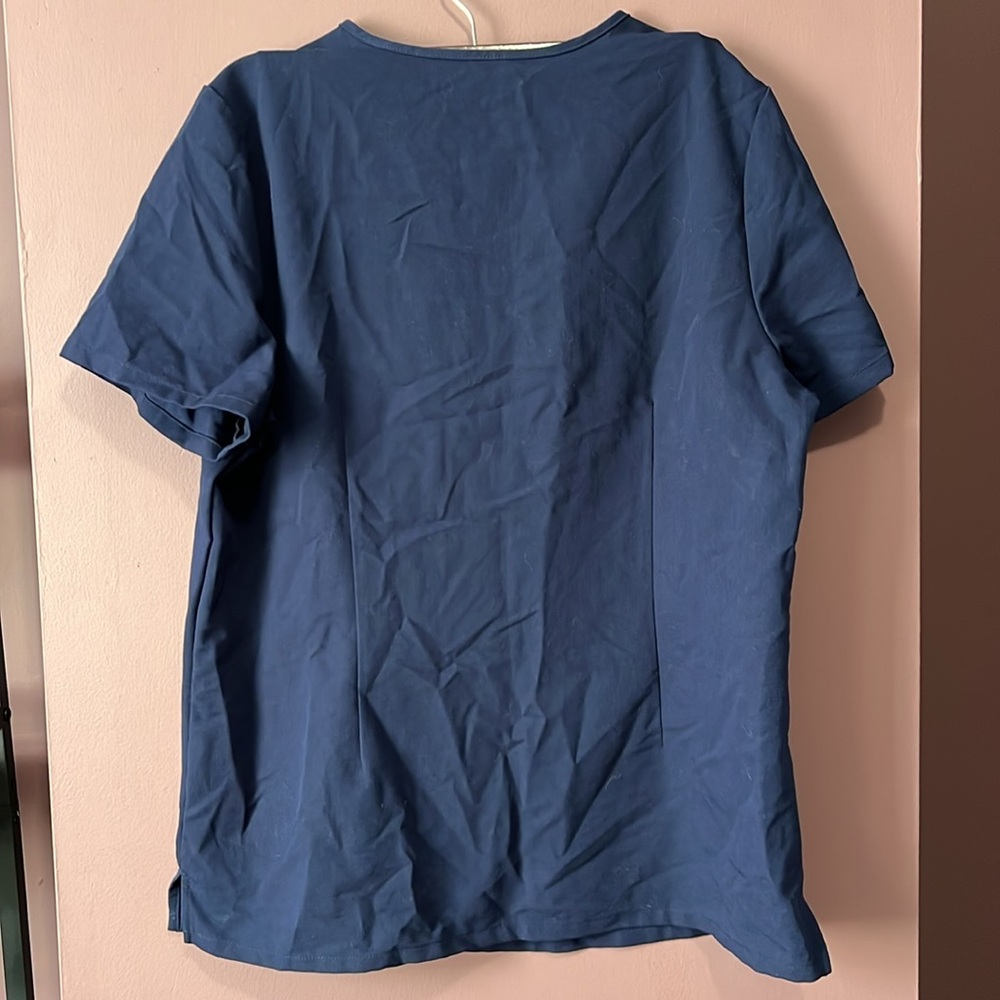 Figs Technical Collection Scrub Top - Picture 3 of 3